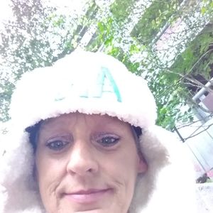 Meet your Posher, Faith